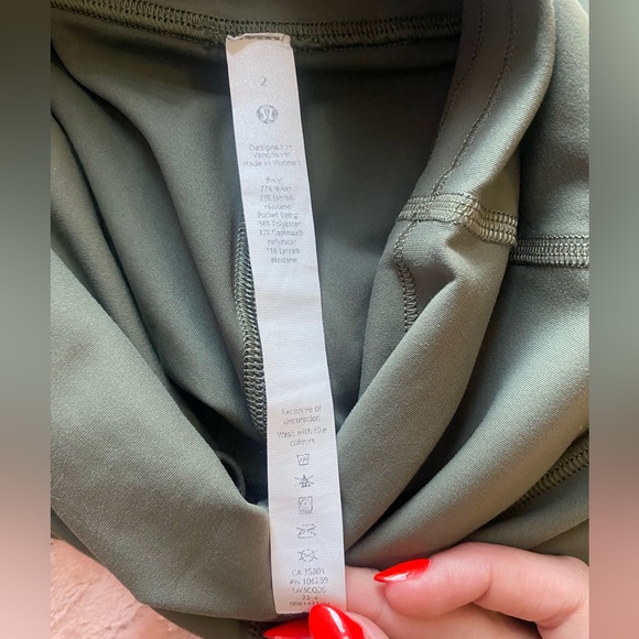 Lululemon leggings - Picture 3 of 3